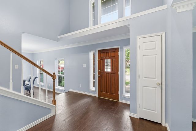 1801 Rolling Ridge Drive, Grapevine, TX 76051