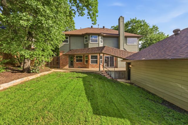 1801 Rolling Ridge Drive, Grapevine, TX 76051