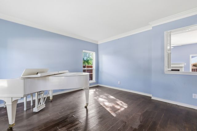 1801 Rolling Ridge Drive, Grapevine, TX 76051