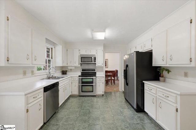 201 Wallingford Road, Greenville, SC 29609