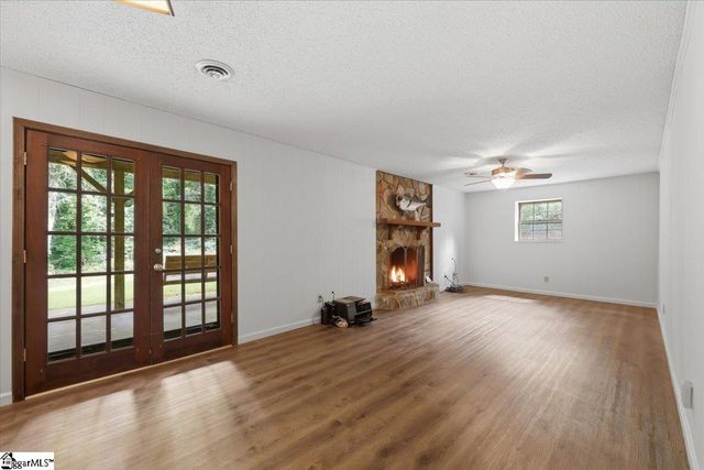 201 Wallingford Road, Greenville, SC 29609