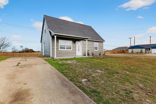 1700 Manor Garden, Greenville, TX 75401