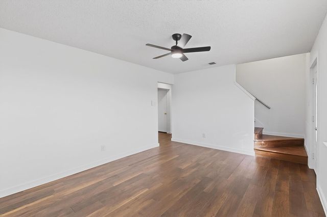 1700 Manor Garden, Greenville, TX 75401