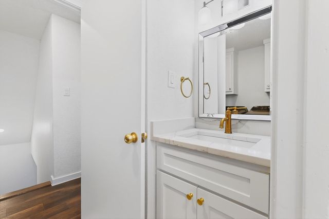 1700 Manor Garden, Greenville, TX 75401