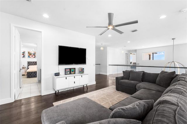 8691 Waterview Terrace, Parkland, FL 33076