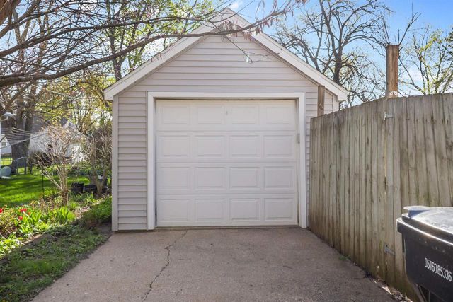 921 Cleveland Street, Beloit, WI 53511