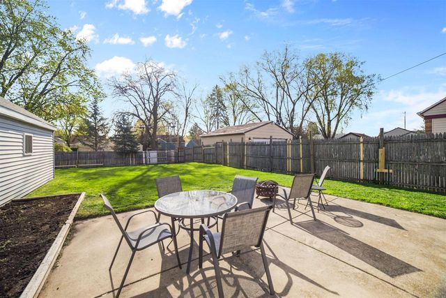 921 Cleveland Street, Beloit, WI 53511