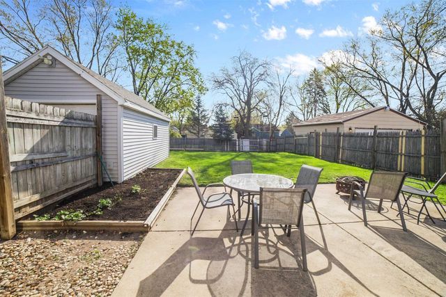 921 Cleveland Street, Beloit, WI 53511