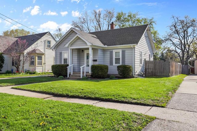 921 Cleveland Street, Beloit, WI 53511