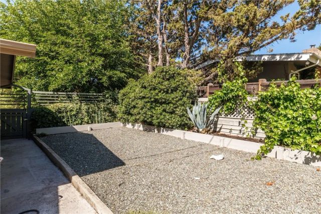 325 Fairview Lane, Paso Robles, CA 93446