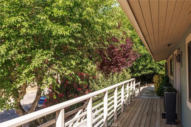 325 Fairview Lane, Paso Robles, CA 93446
