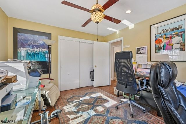 27 Archung Rd, Wayne Twp., NJ 07470