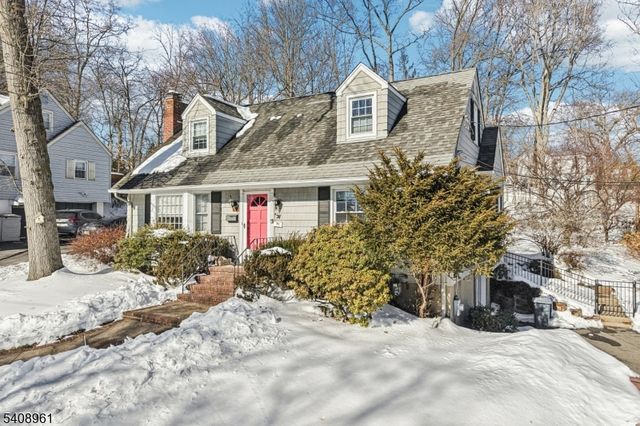 27 Archung Rd, Wayne Twp., NJ 07470