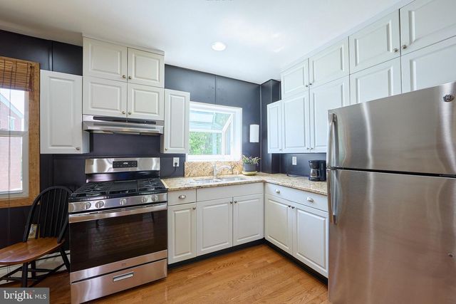 332 MAIN ST, Parkesburg, PA 19365