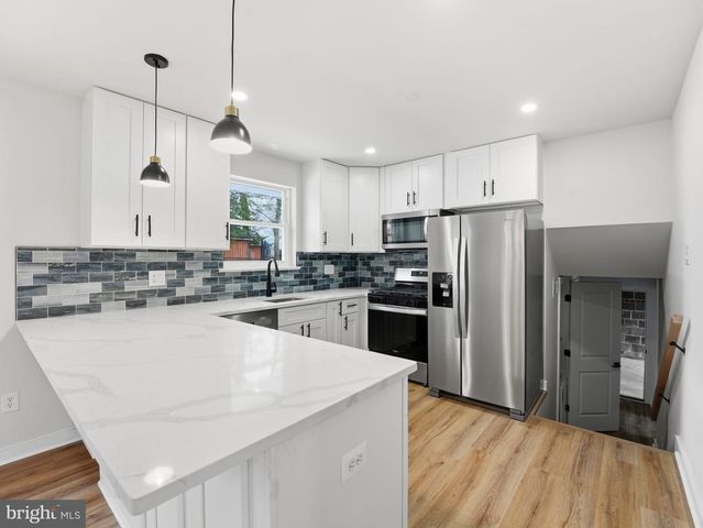 7113 FALCON ST, Annandale, VA 22003