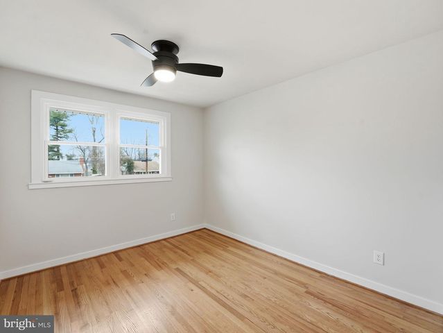 7113 FALCON ST, Annandale, VA 22003