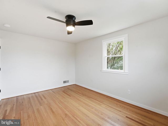 7113 FALCON ST, Annandale, VA 22003