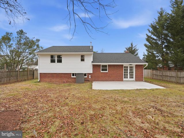 7113 FALCON ST, Annandale, VA 22003
