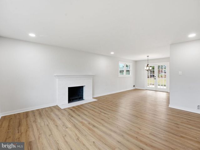 7113 FALCON ST, Annandale, VA 22003