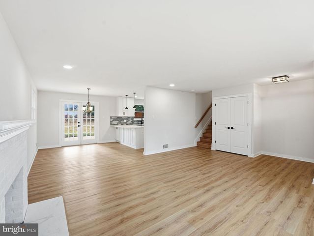 7113 FALCON ST, Annandale, VA 22003