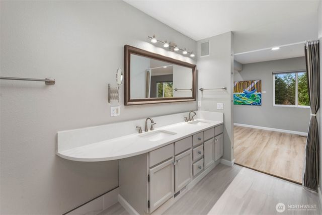 6021 158th Place NE, Redmond, WA 98052