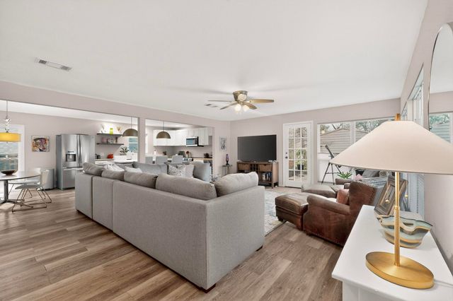 10570 Whipporwill Lane, Wills Point, TX 75169