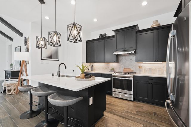 1147 Village Falls Drive, Missouri City, TX 77459