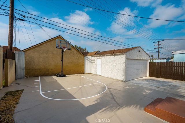 1428 W 89th Street, Los Angeles, CA 90047