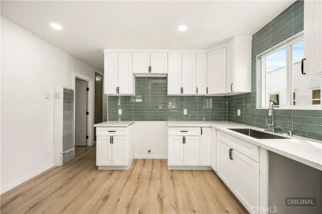 1428 W 89th Street, Los Angeles, CA 90047