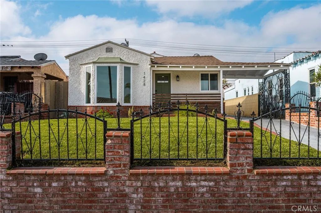 1428 W 89th Street, Los Angeles, CA 90047