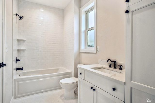 11020 S Custer Road, Raisinville Twp, MI 48161