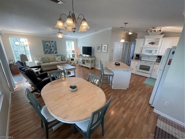 5935 Brightwood DR, Fort Myers, FL 33905