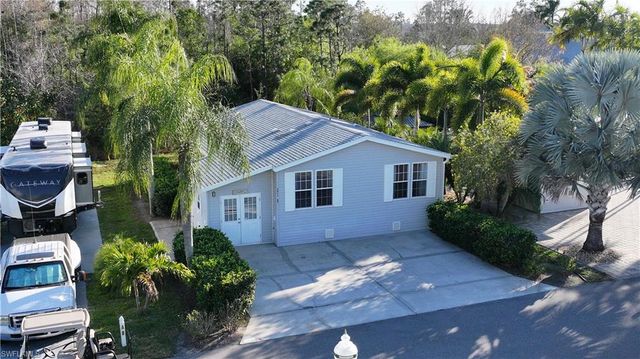 5935 Brightwood DR, Fort Myers, FL 33905