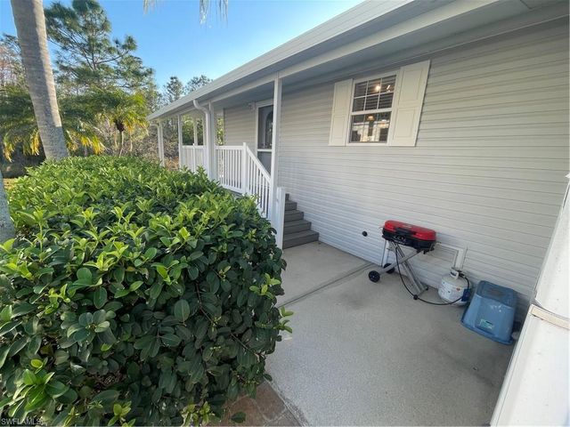 5935 Brightwood DR, Fort Myers, FL 33905