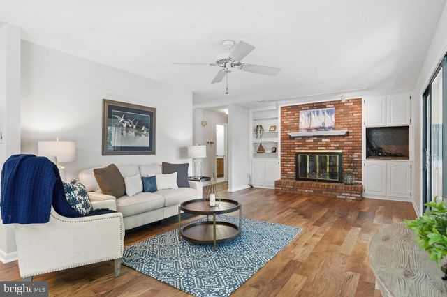 18040 SHIPPING POINT RD, Lexington Park, MD 20653
