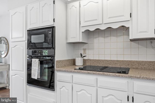 18040 SHIPPING POINT RD, Lexington Park, MD 20653