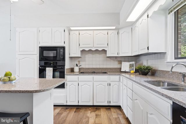 18040 SHIPPING POINT RD, Lexington Park, MD 20653