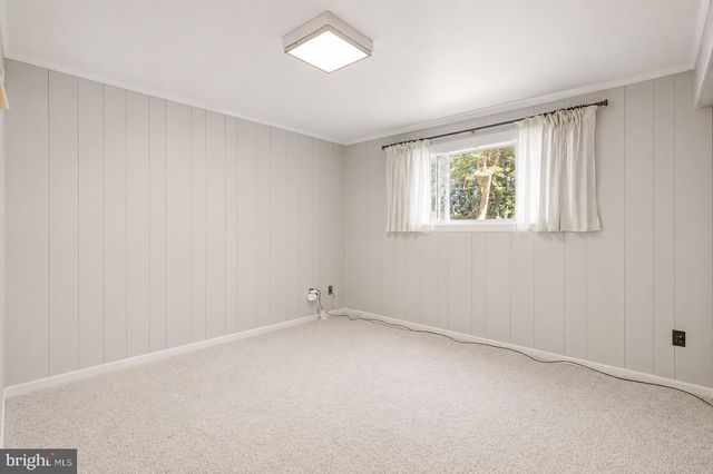 18040 SHIPPING POINT RD, Lexington Park, MD 20653