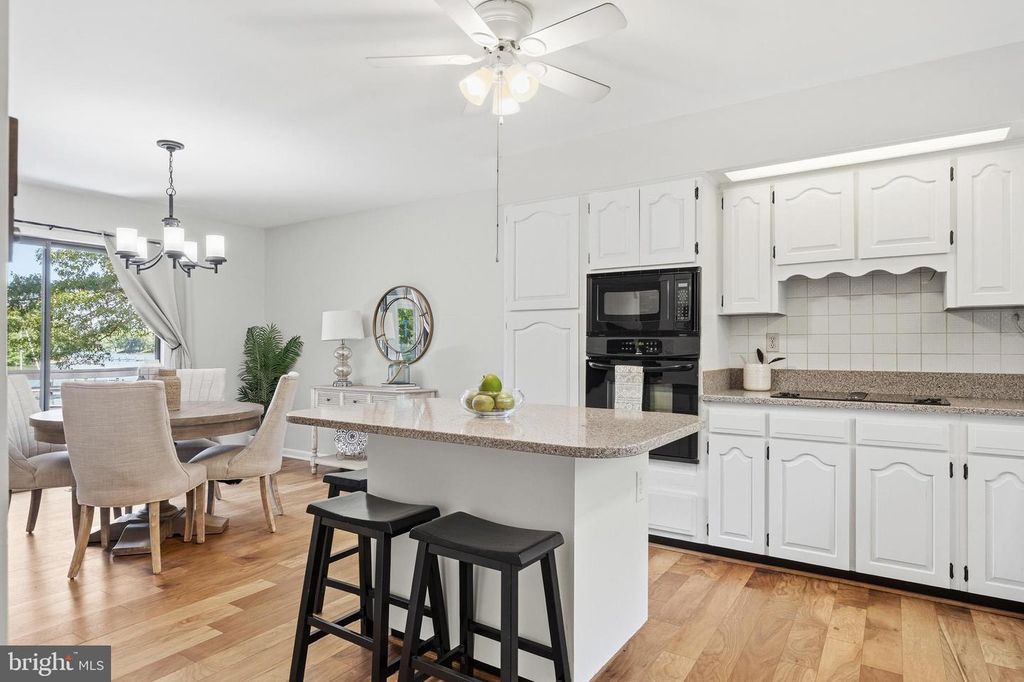 Image 22 of property listing at 18040 SHIPPING POINT RD, Lexington Park, MD 20653