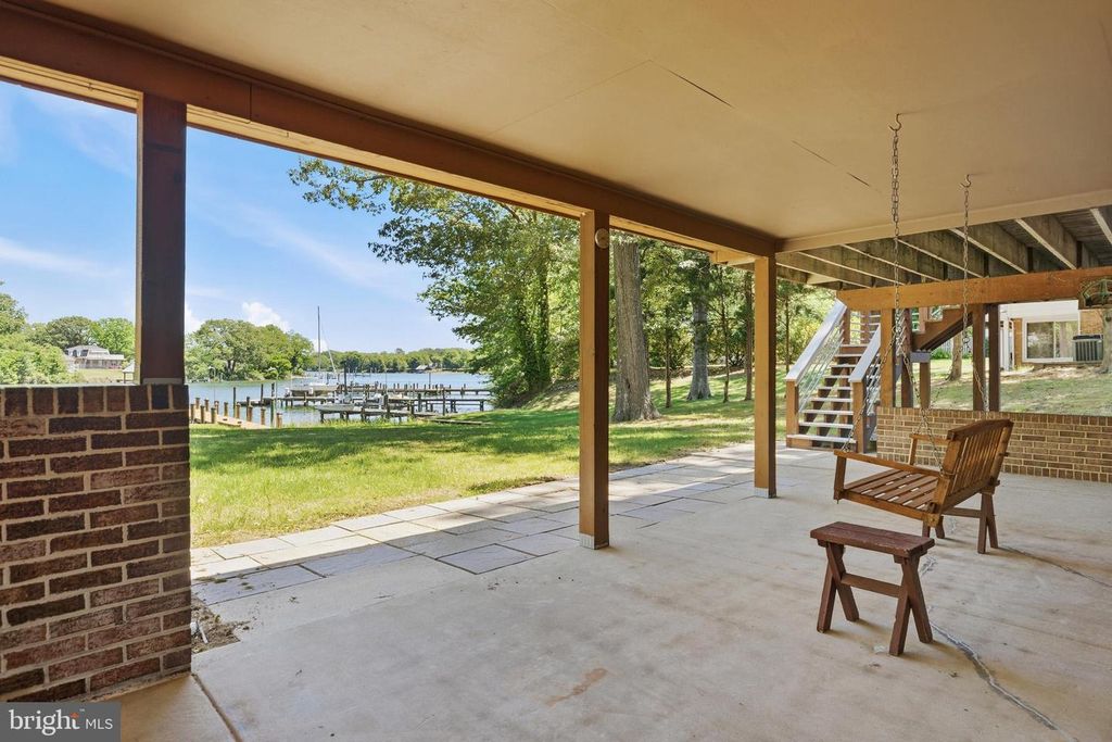 Image 50 of property listing at 18040 SHIPPING POINT RD, Lexington Park, MD 20653