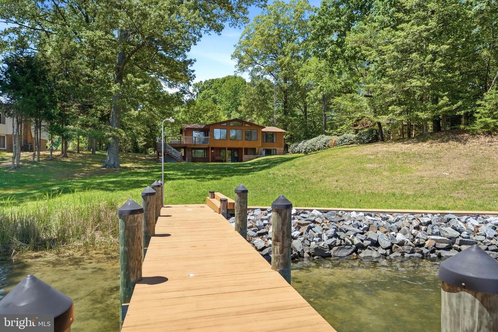 Image 56 of property listing at 18040 SHIPPING POINT RD, Lexington Park, MD 20653