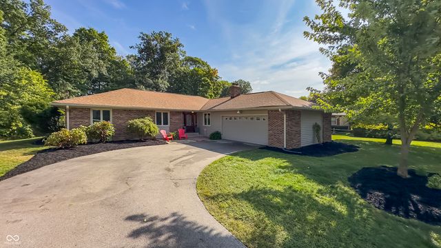820 Elmwood Circle, Noblesville, IN 46062