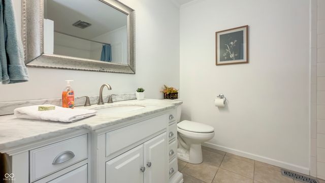 820 Elmwood Circle, Noblesville, IN 46062