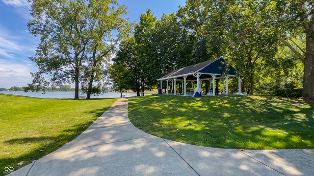 820 Elmwood Circle, Noblesville, IN 46062