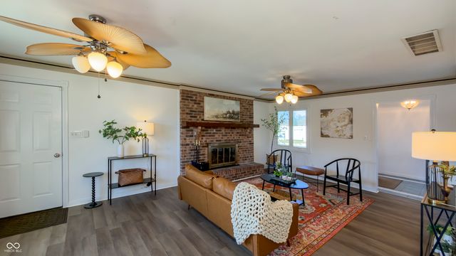 820 Elmwood Circle, Noblesville, IN 46062