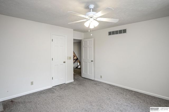 13105 Lafayette Avenue, Omaha, NE 68154