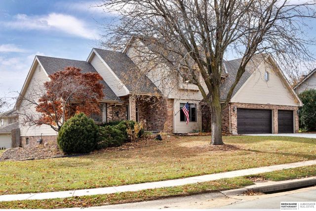 13105 Lafayette Avenue, Omaha, NE 68154