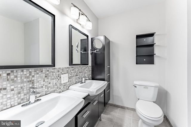 3054 MISSION SQUARE DR, Fairfax, VA 22031