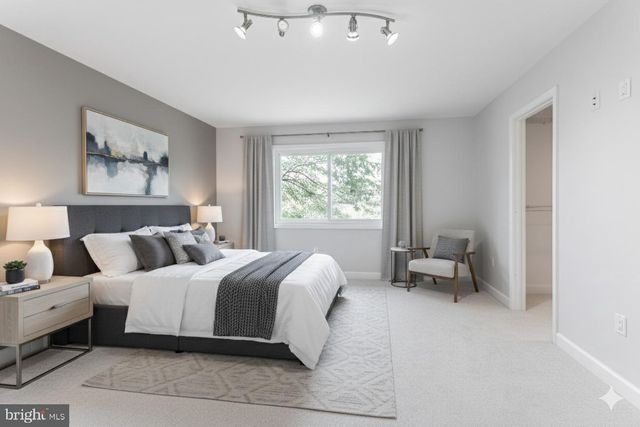 3054 MISSION SQUARE DR, Fairfax, VA 22031