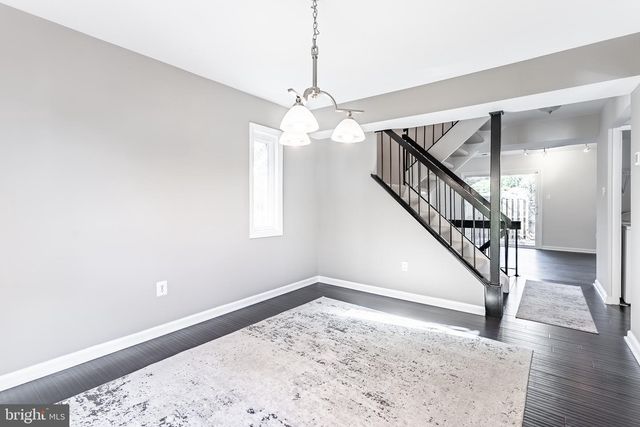 3054 MISSION SQUARE DR, Fairfax, VA 22031